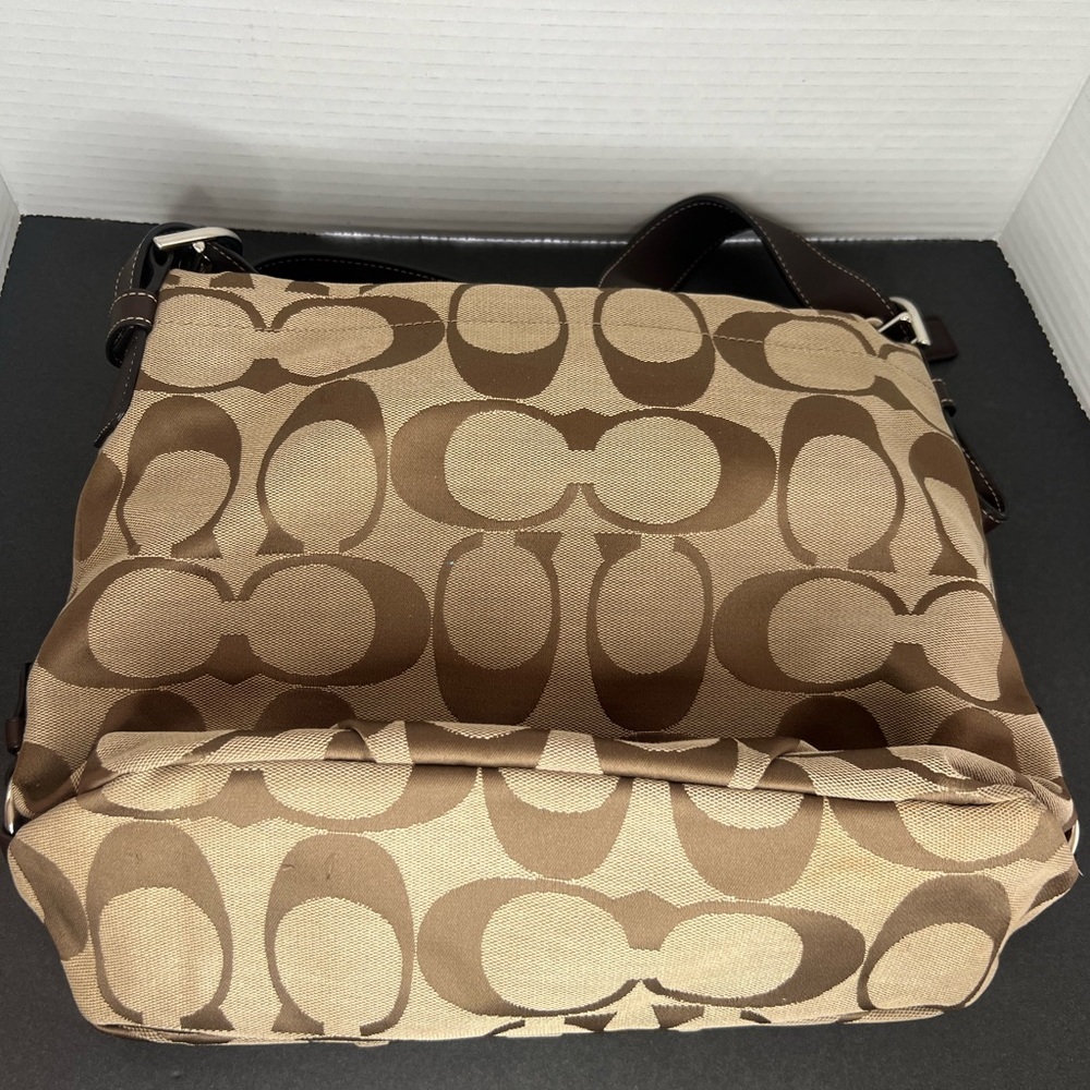 coach signature handbags Brown Preloved - Picture 3 of 9